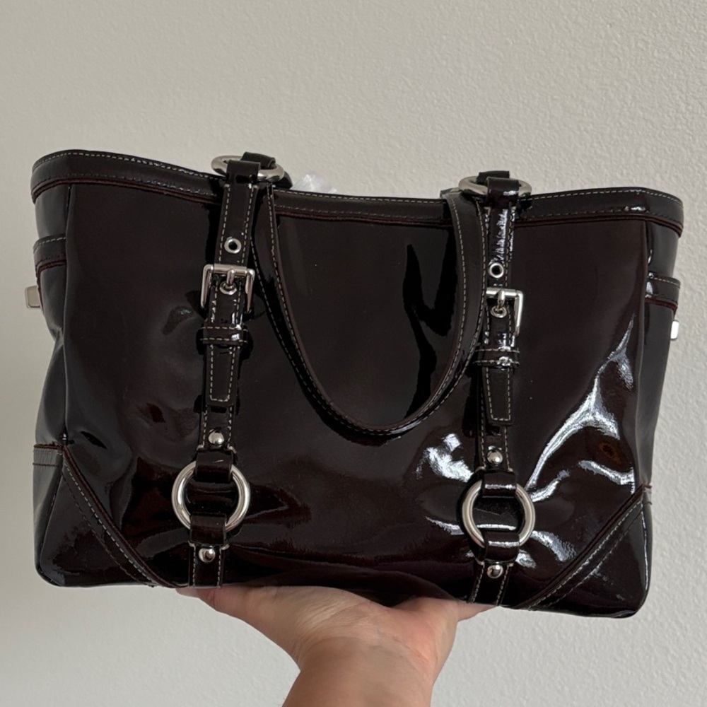 VTG Coach Patent Leather Purse | dark brown